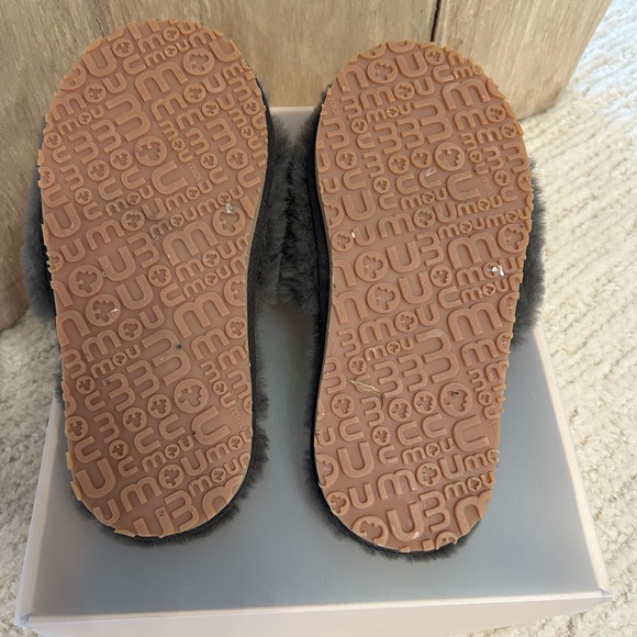 MOU Australia Ssense slippers (similar to Uggs but designer!) - paid $200 - Picture 4 of 6
